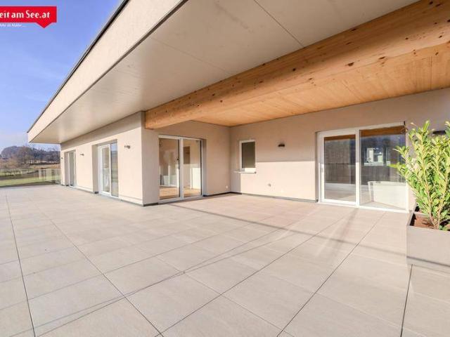 Bezugsfertig ! An Grünlandgrenze Penthouse mit Panoramablick Attersee
