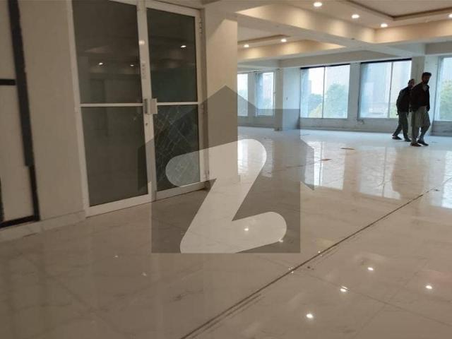 Jinnah Avenue 3000 Square Feet Office For Sale In Blue Area