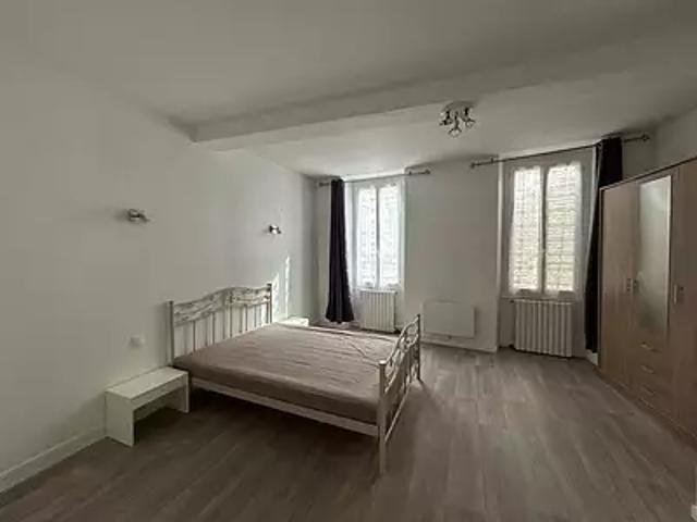 Jonzac 17500 Location appartement 2 pièces t2