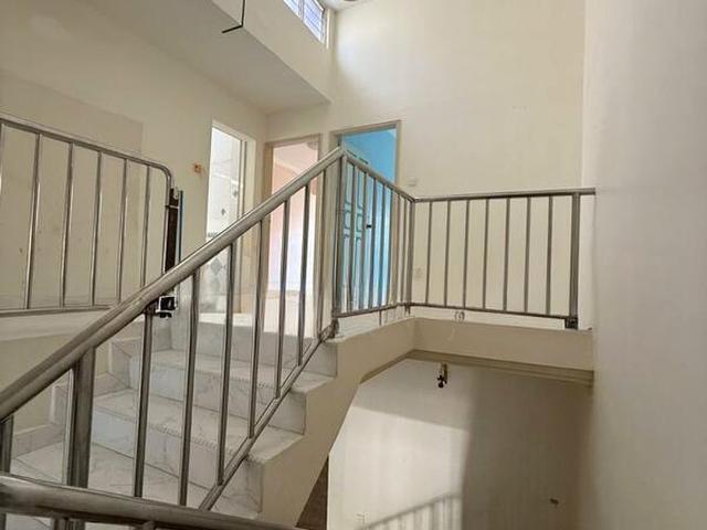 Joo Chiat Walk D15, Terrace