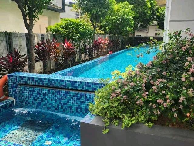 Jool Suites Condominium For Rent, $3,100, 1 Bed 1 Bath 398 sqft $7.79 psf