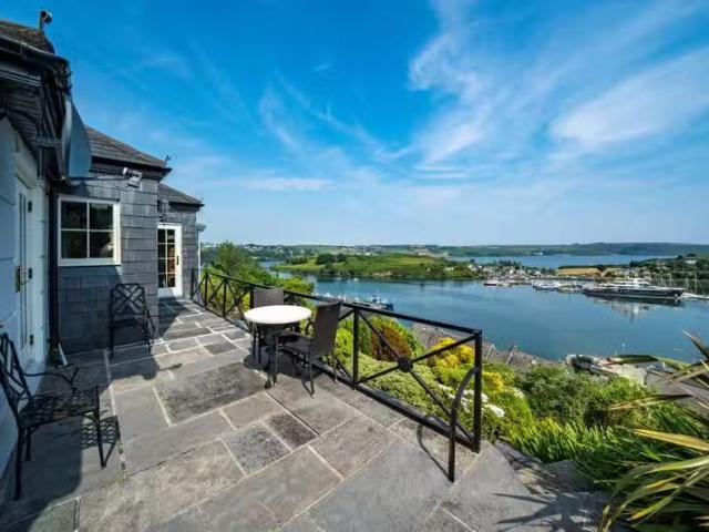 Joaney’s Garden, Compass Hill, Kinsale, Co Cork, Kinsale, Cor.