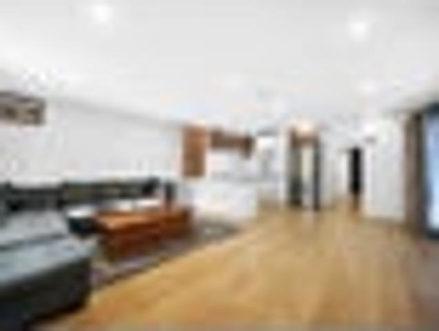 Job Relocation Forces Urgent Sale!