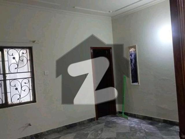 Johar Town Phase 2 5Marla House Far Rent Block H3 Near Expo Center. Marble Floors Johar Town Phase 2 Block J1