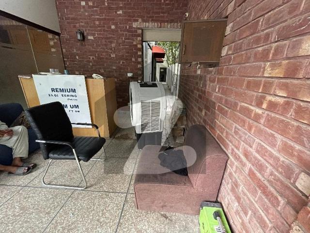 Johar Town 1 Kanal House For Rent 100 Ft Road Office Used Hot Location Near Doctor Hospital G1 Johar Town