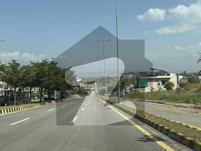 Johar Blvd Top Height 1 Kanal Plot Is Available On Sale