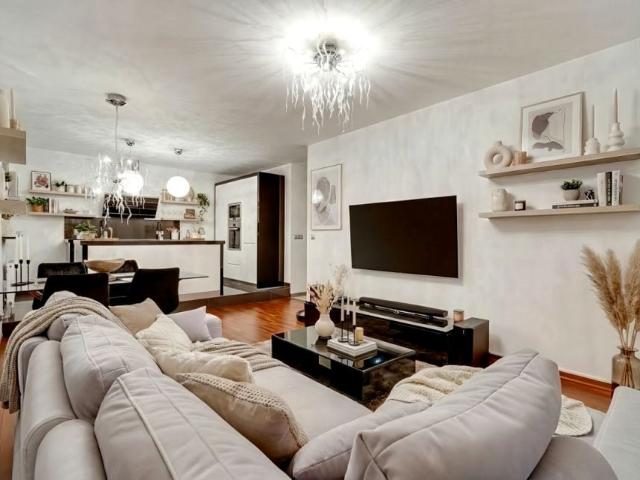 Johna Baildona 79 m², Katowice