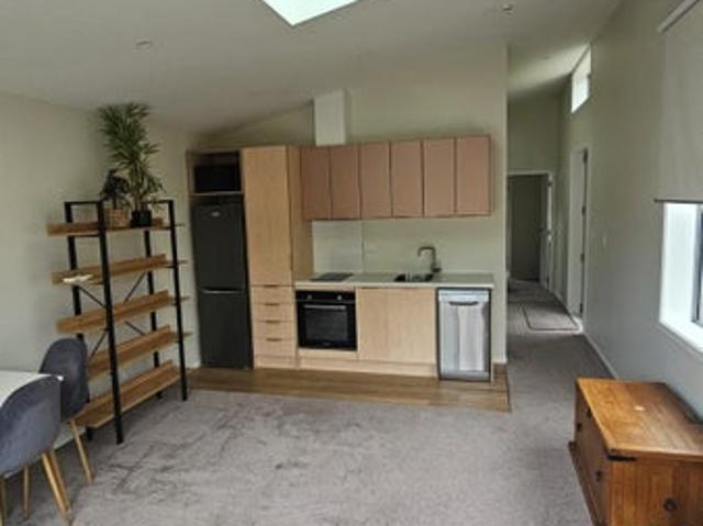 johnsonville, 2 bedrooms