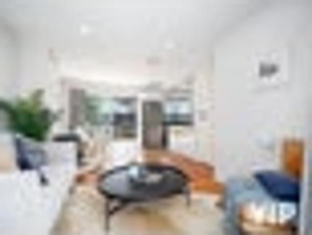 Johnsonville, 2 bedrooms, $660 pw