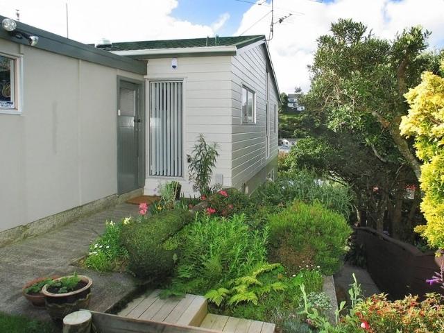 johnsonville, 2 bedrooms