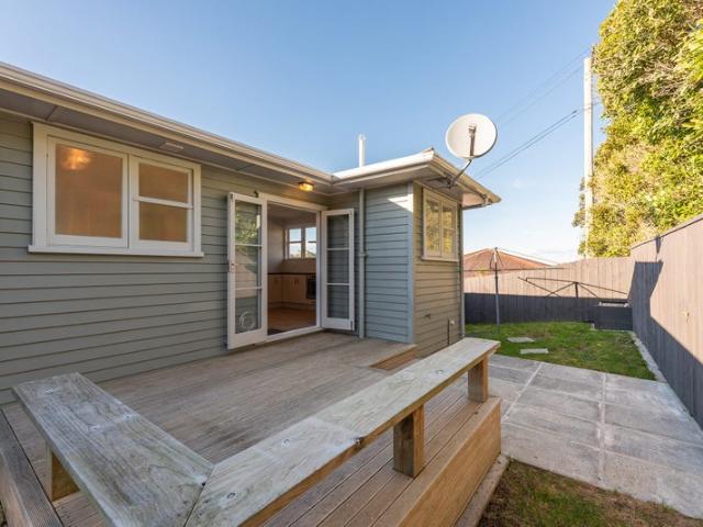 johnsonville, 2 bedrooms