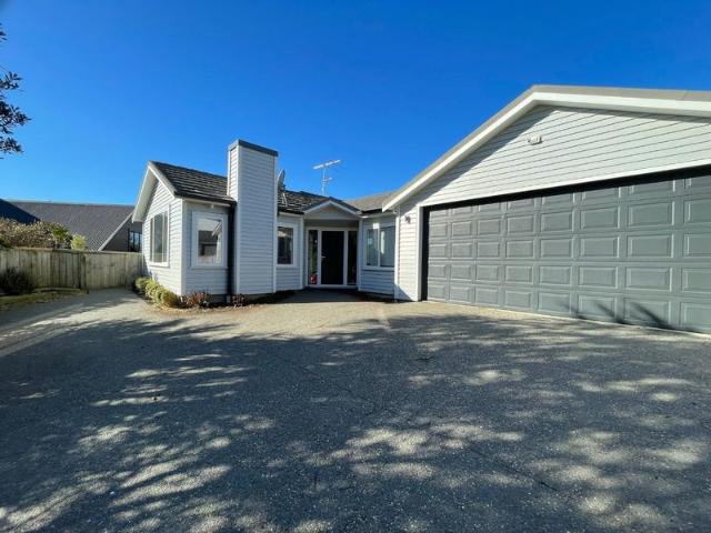 johnsonville, 4 bedrooms