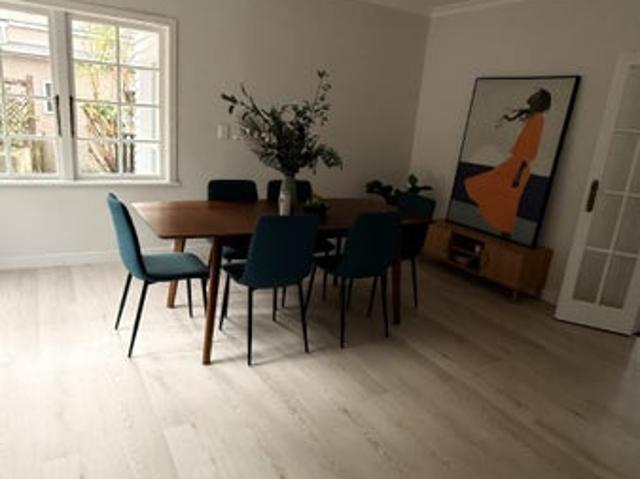 johnsonville, 5 bedrooms