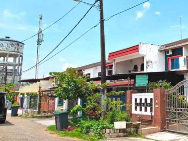 Johor Bahru Taman Johor Jaya Jalan Anggerik Double Storey House