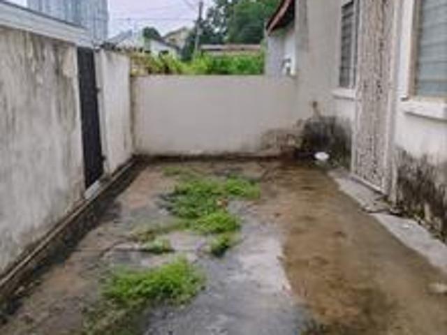 Johor Bahru Taman Pelangi Jalan Puteh Original Single Storey House