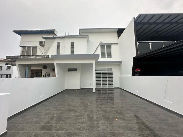 Johor Bahru Taman Setia Tropika Jln Setia Tropika Double Storey House