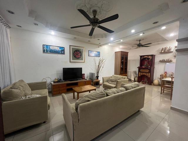 JOHOR BAHRU TAMAN SETIA INDAH 2Storey Terrace House FOR RENT