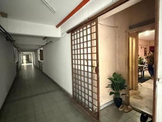 Johor Bahru Sri Panglima B Bukit Saujana Level 1 904sqft