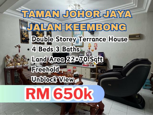 Johor Jaya Double Storey Terrance House Renovated Unit For Sale