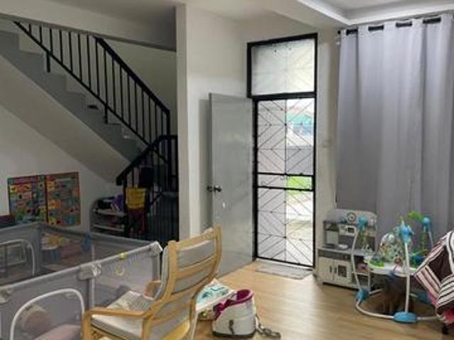 Johor jaya Jalan keembong double storey house for Rent
