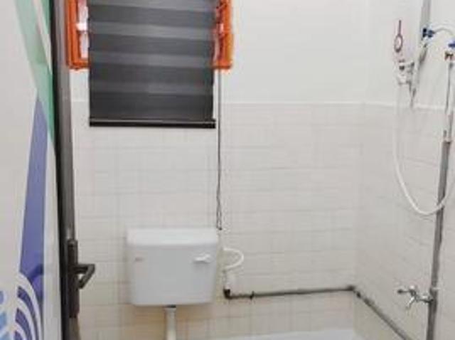 Johor Jaya Jalan Keembong 38 Fully Furnished 3 Bed End lot unit Ciq
