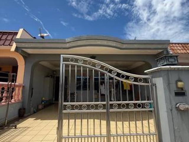 Johor Jaya Jalan Teratai Single Storey For Sale Fully Renovated
