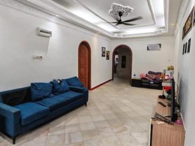Johor Jaya Jln Teratai Single Storey Fully Renovated Extended Good Con