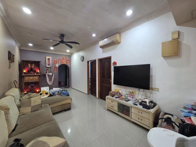 Johor Jaya Jln Teratai Single Storey Terrace Fully Renovated Extend