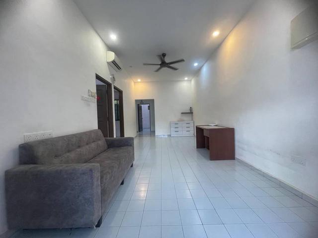 Johor Jaya Single Storey Terrace House 4Bed 2Bath Jalan Teratai