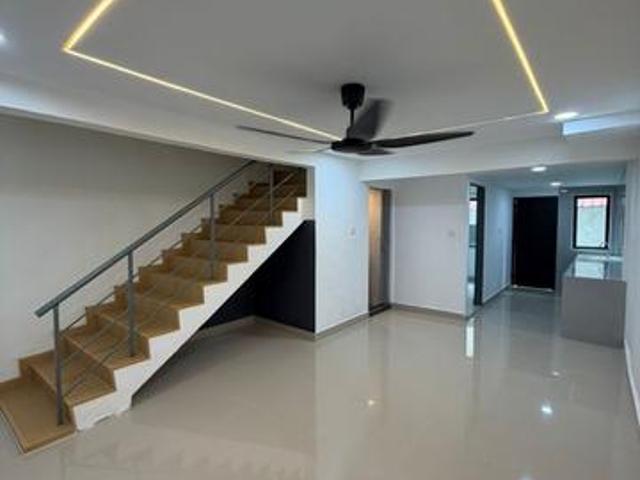 Johor jaya teratai 2 storey low cost fully renovated for sales