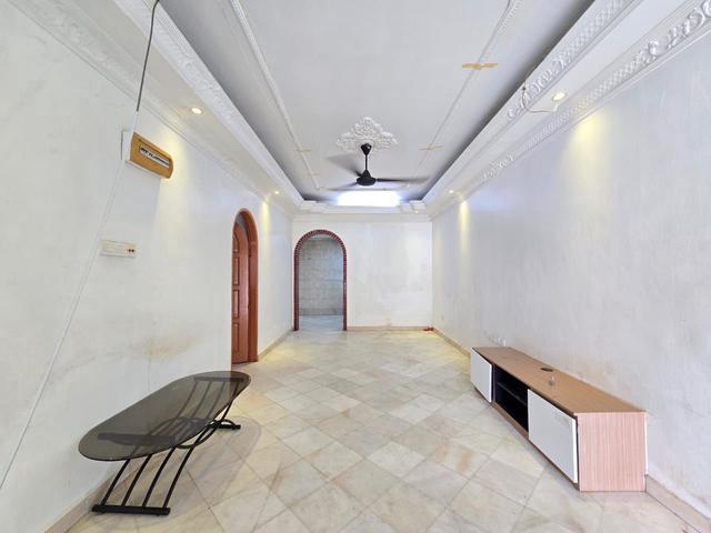 CHEAP Johor Jaya Teratai FULLY RENOVATED Double or Single Storey SALE