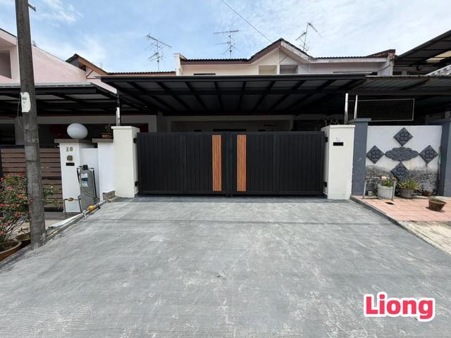Johor Jaya Ulu Tiram Desa Cemerlang terrace renovated full loan cheap