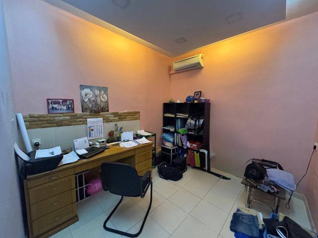 Johor Jayakeembong single storey terrace houserumah murahreno