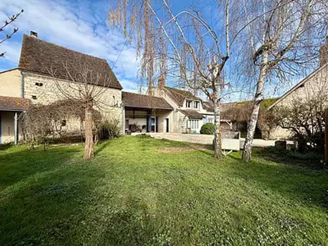Joigny 89300 Achat / Vente maison 4 pièces t4 au dernier étage