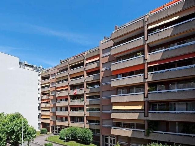 Joined garage for rent in Genève Ref 15216 | dreamo. Ch