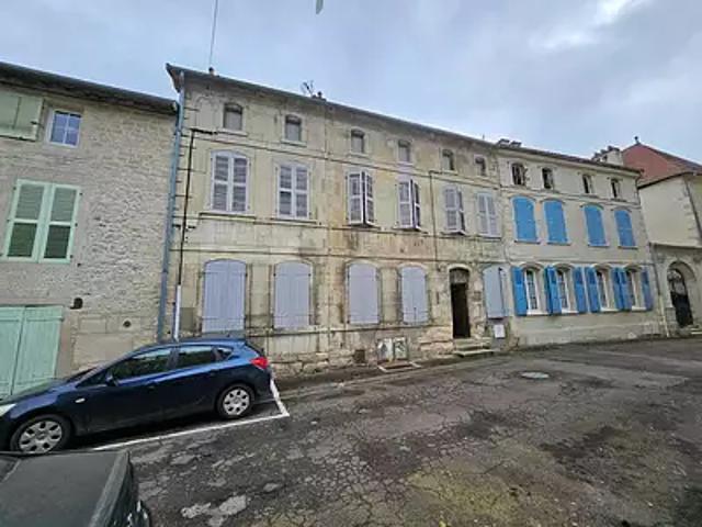 Joinville 52300 Achat / Vente immeuble au dernier étage