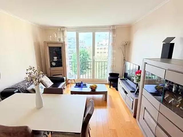 Joinville le Pont 94340 Achat / Vente appartement 3 pièces t3 au dernier étage cave