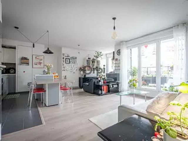 Joinville le Pont 94340 Achat / Vente appartement 3 pièces t3 balcon