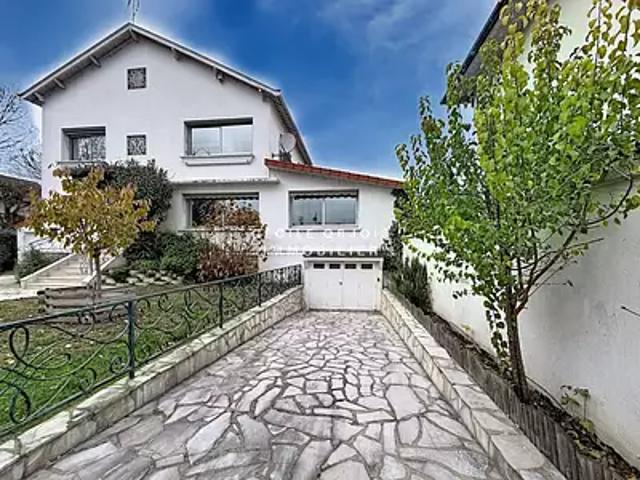 Joinville le Pont 94340 Achat / Vente maison 7 pièces t7 parking
