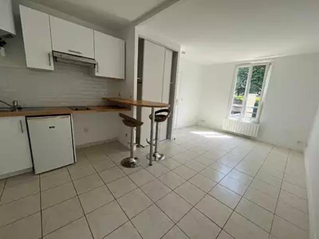 Joinville le Pont 94340 Location appartement 1 pièce t1 cave