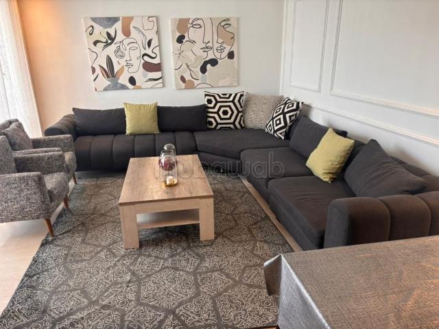 Joli appartement à louer MEUBLÉ à AIN DIAB