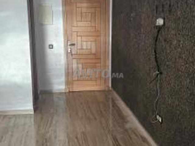 Joli appartement à roche noir