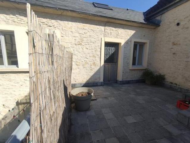 Joli appartement dans ancien bâtiment en pierre