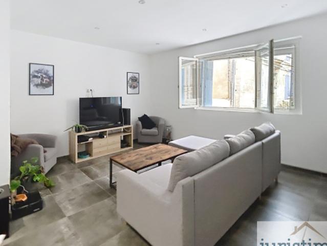 Joli appartement dans un immeuble en RDC au coeur de Mondrago