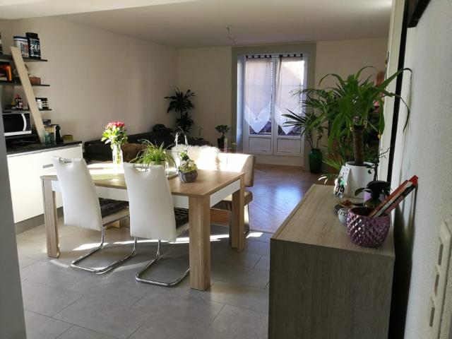 Joli appartement de 4 pièces situé au 2ème étage
