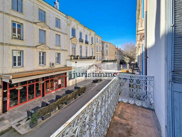 Joli appartement en hyper centre avec balcon 69m2 bel emplac. 70m² Orange