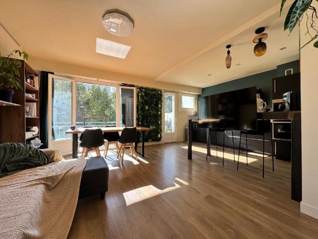 Joli appartement T3 quartier St Joseph avec balcon et garage