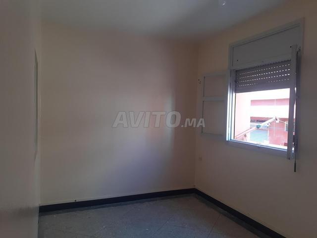 Joli appartement vide bernoussi amal1