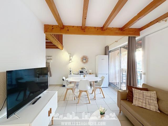 Joli Duplex 31.69m2 Terrasse Parking La Croix Valmer