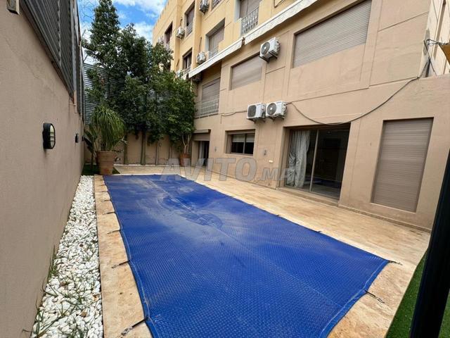 Joli duplex 3 chambres vide piscine privé